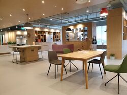 Gordon Industrial Building (D14), Office #451009381